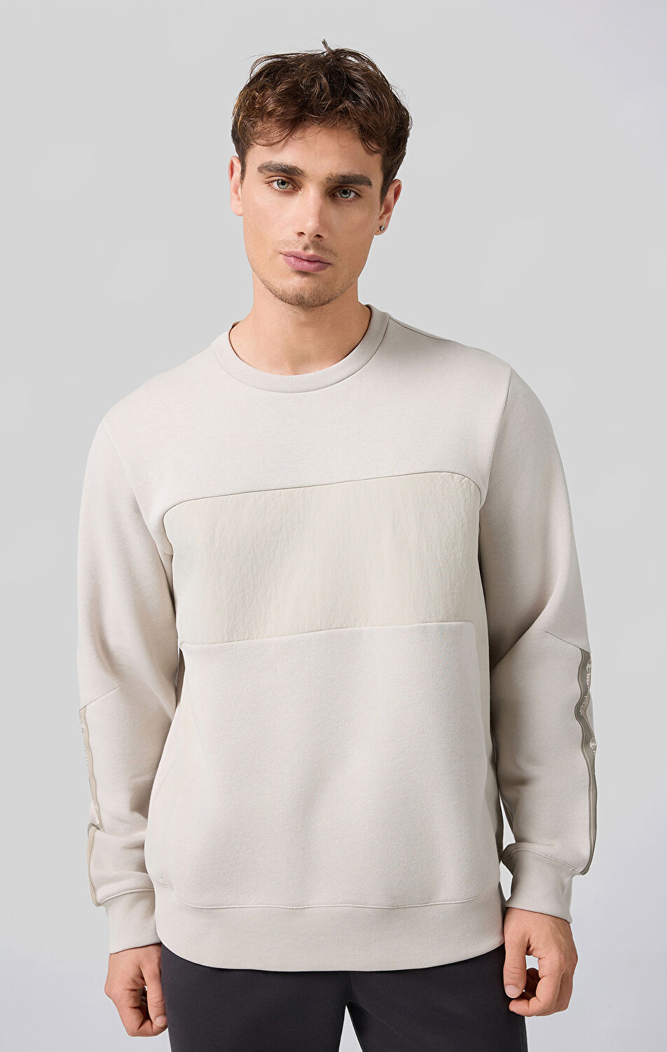 C-Tech Erkek Bej Slim Fit Crewneck Sweatshirt | Champion Türkiye