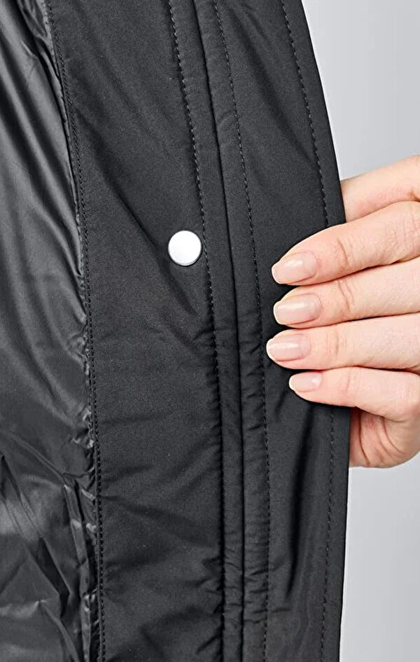 Hooded Polyfilled Jacket