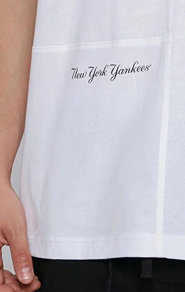 Crewneck T-Shirt