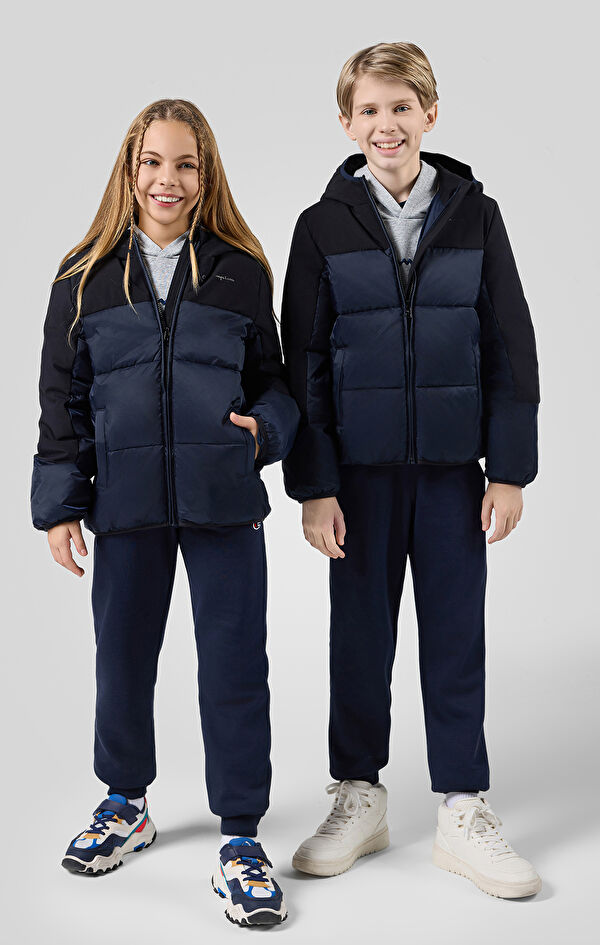 Hooded Jacket