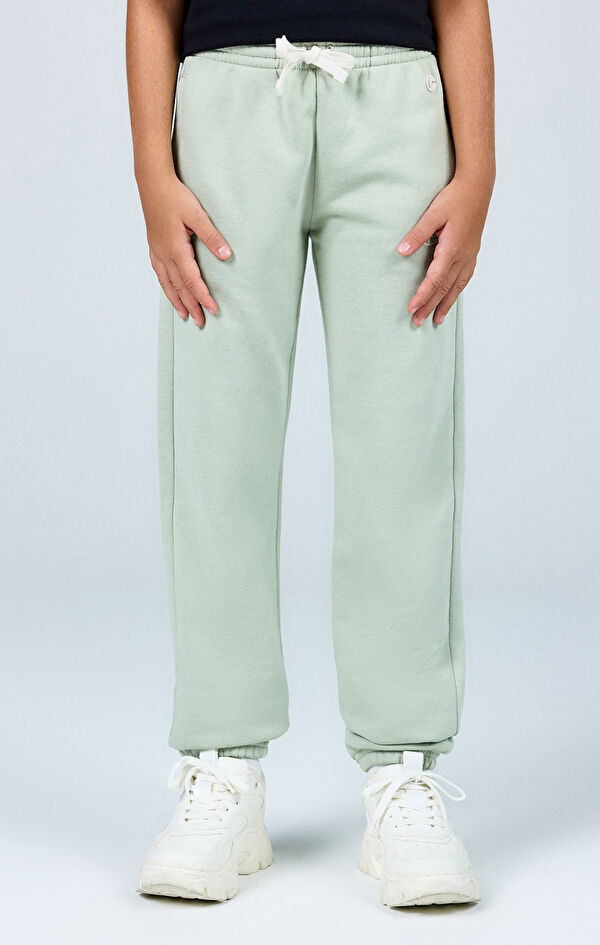 Elastic Cuff Pants.