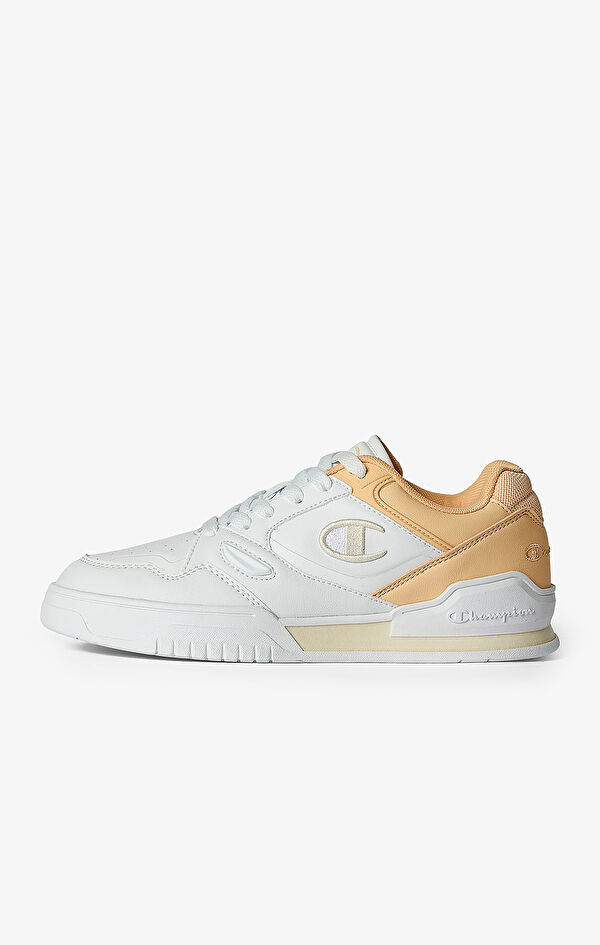 3 Point Low Tech Low Cut Shoe