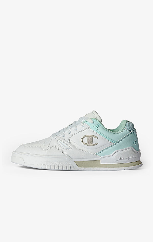 3 Point Low Tech Low Cut Shoe