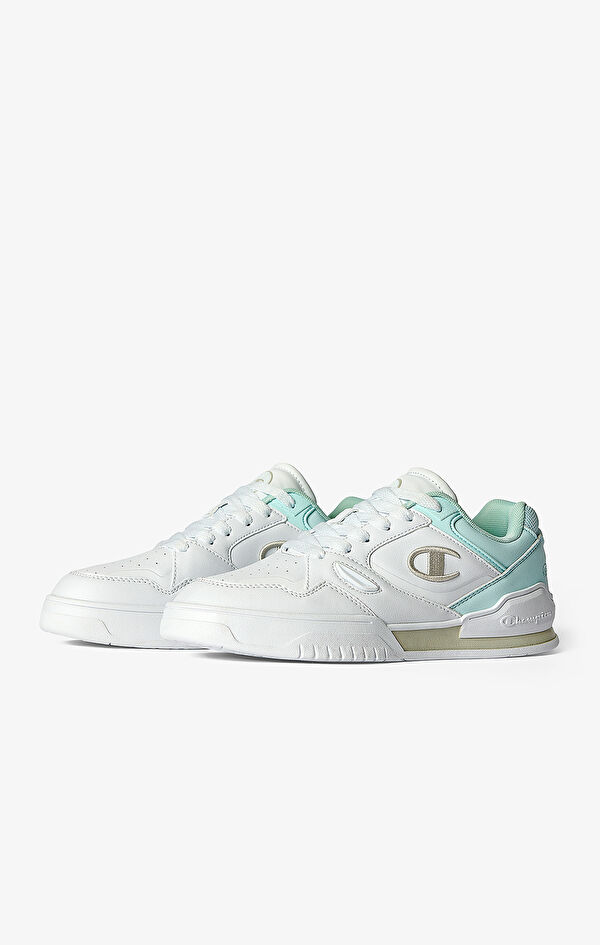 3 Point Low Tech Low Cut Shoe