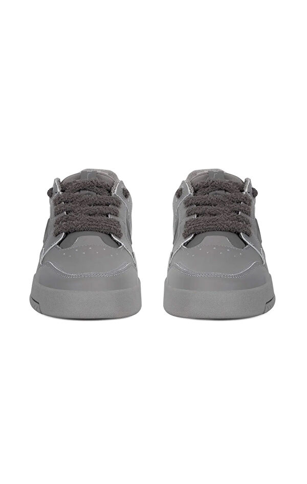 ZN80 Boucle Low Cut Shoe
