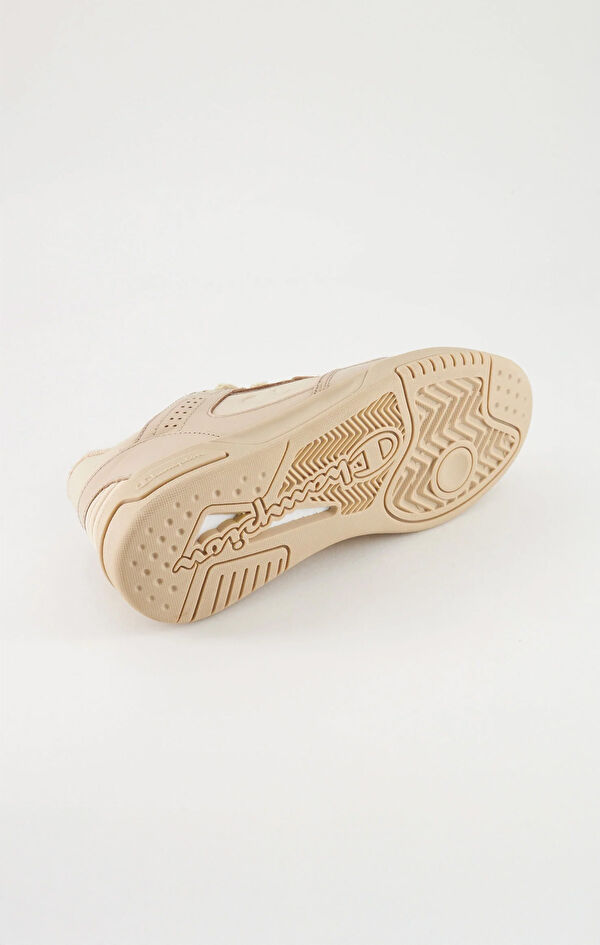 ZN80 Boucle Low Cut Shoe
