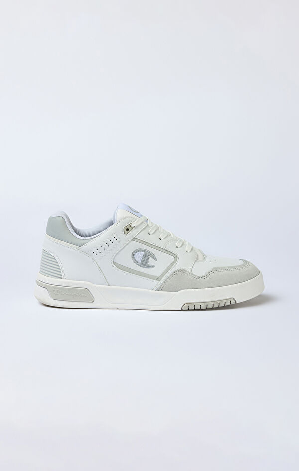 3 On Low Cut Shoe