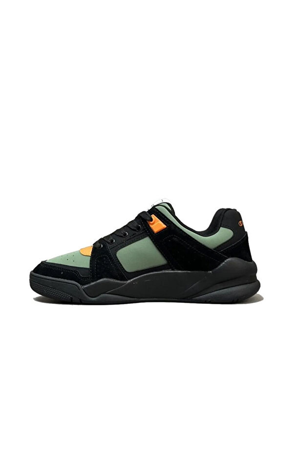 Z90 Skate Low Cut Shoe