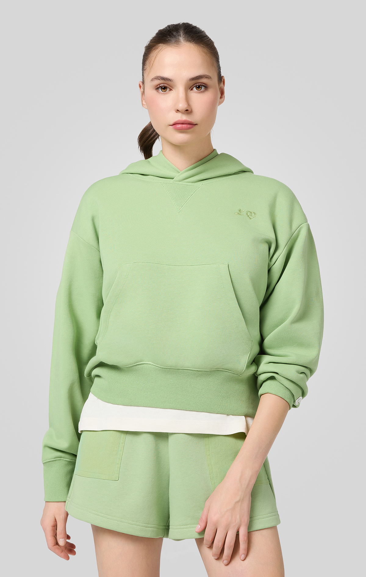 Eco Future Kadın Yeşil Standard Fit Hooded Sweatshirt | Champion