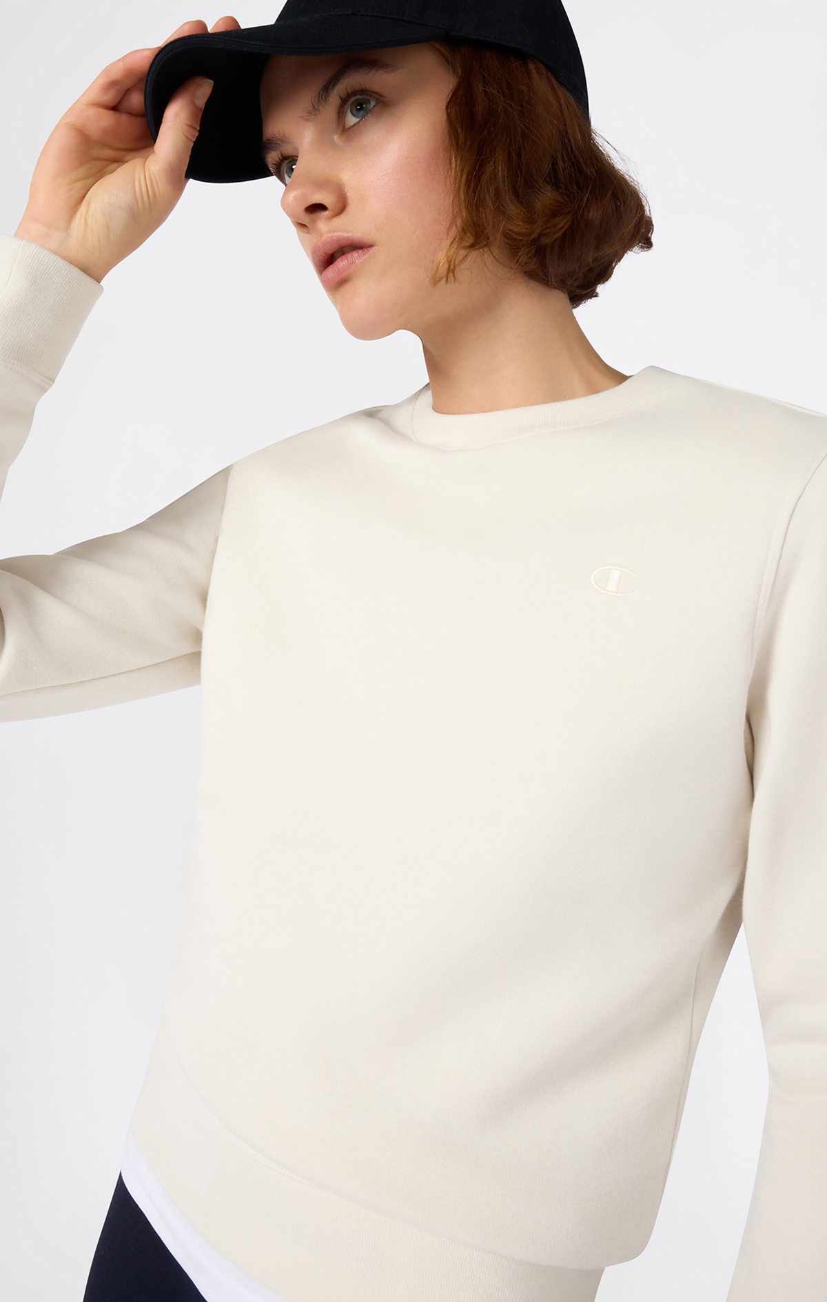 Icons Kadın Beyaz Slim Fit Crewneck Sweatshirt | Champion Türkiye