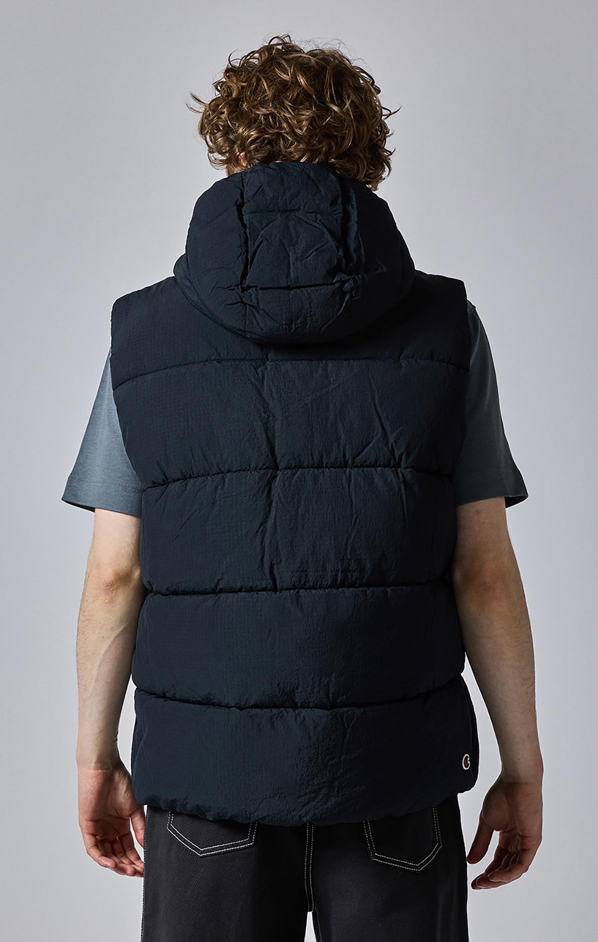 Outdoor Erkek Siyah Standard Fit Hooded Vest | Champion Türkiye