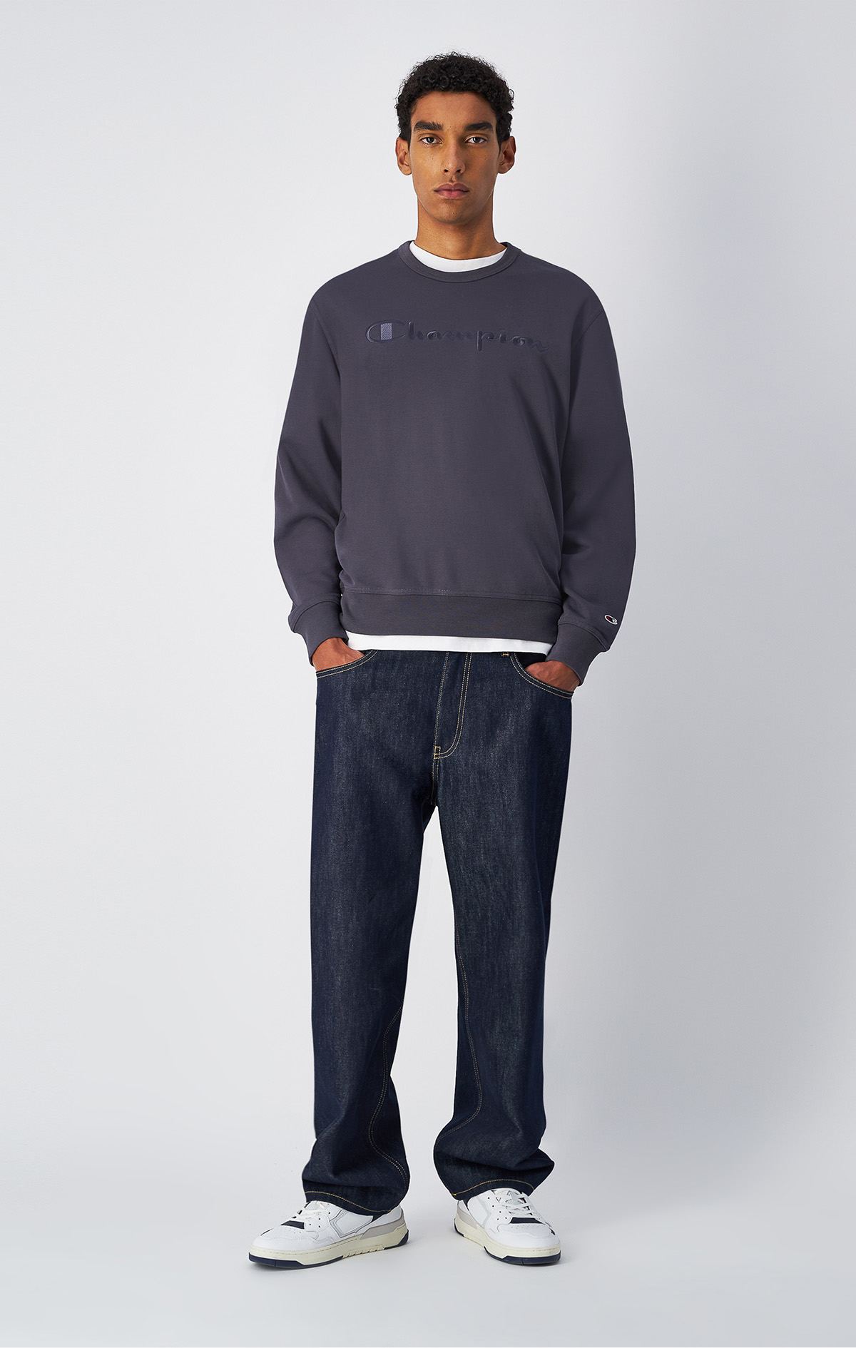 Icons Erkek Mavi Standard Fit Crewneck Sweatshirt | Champion Türkiye