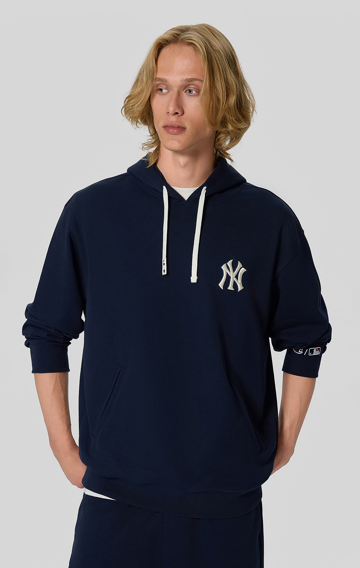 MLB Erkek Lacivert Standard Fit Hooded Sweatshirt | Champion Türkiye